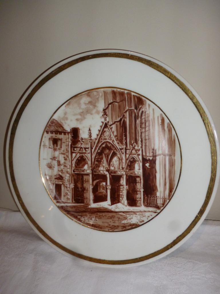 Assiette ancienne en porcelaine HUY Le Bethléem, Antiquités & Art, Enlèvement ou Envoi
