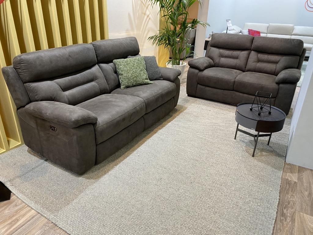 Grote stockverkoop ruim 250 nieuwe salons, 100% leder & stof, Ophalen