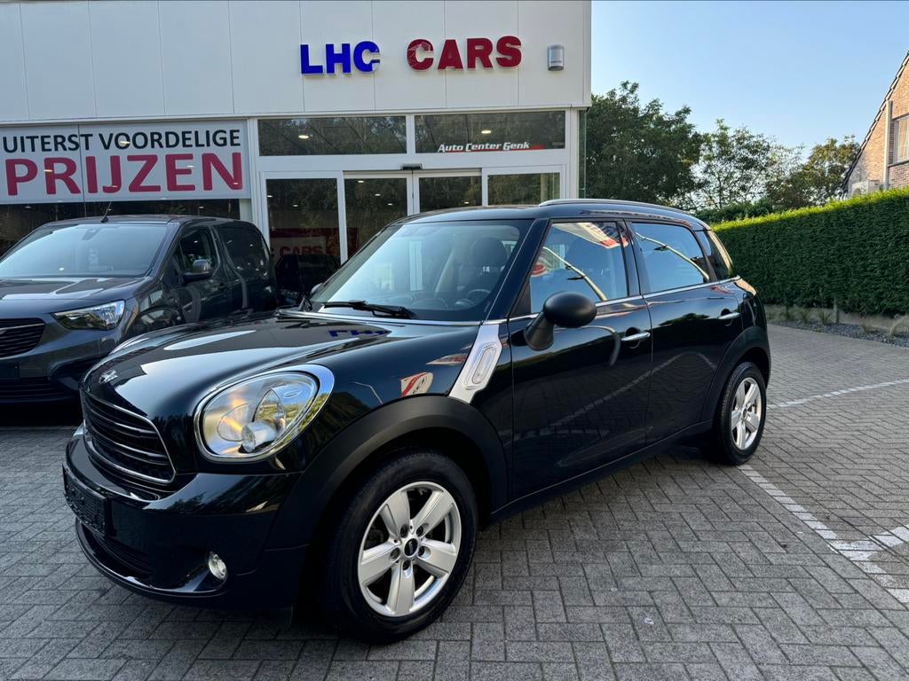 Mini Cooper one 1.6 benzine 104000klm bouwjaar 2016 euro 6b, Auto's, Voorwielaandrijving, Stof, 4 cilinders, 72 kW