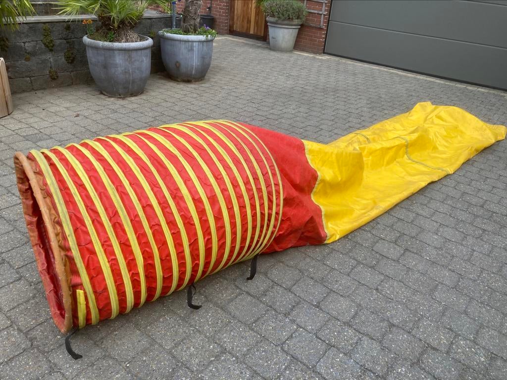 Professionele agility tunnel met slurf, Animaux & Accessoires, Enlèvement, Utilisé, Jouets d'adresse