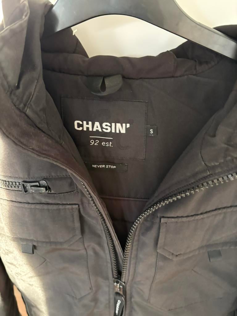 Jas met kap ‘Chasin’, Vêtements | Hommes, Chasin', Enlèvement, Porté, Taille 46 (S) ou plus petite