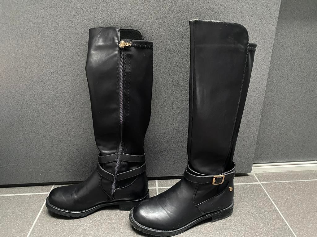 Zwarte laarzen maat 38 merk XTI, Hoge laarzen, Zwart, Ophalen of Verzenden, Zo goed als nieuw