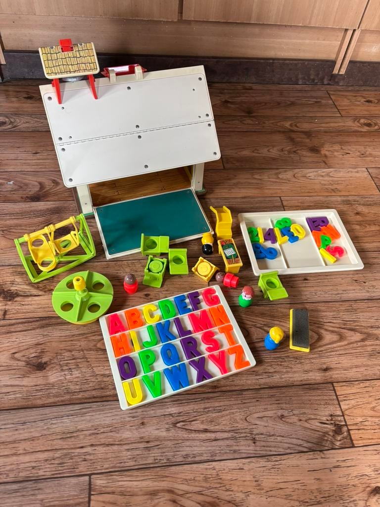 Fisher price huisje school, Kinderen en Baby's, Speelgoed | Fisher-Price, Ophalen