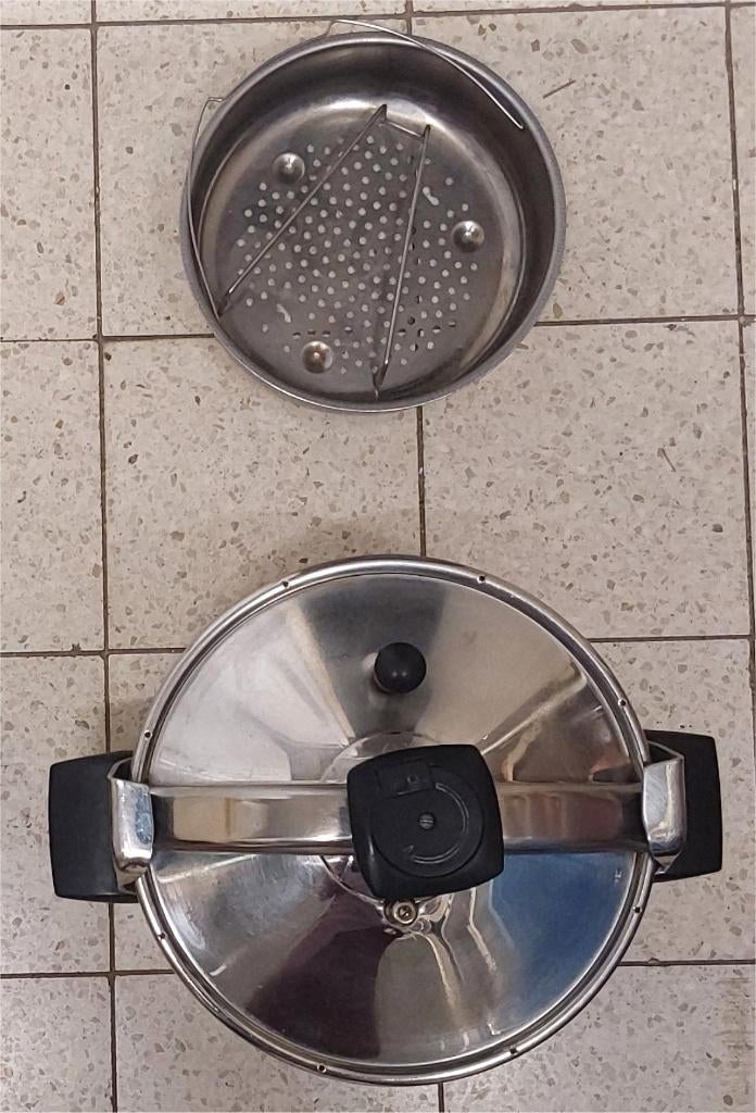 SEB snelkookpan, Ophalen of Verzenden, Gebruikt, Inox, Keramische plaat