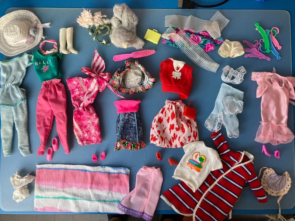 barbie uit de jaren '90 kleding, Kinderen en Baby's, Ophalen of Verzenden, Zo goed als nieuw, Barbie