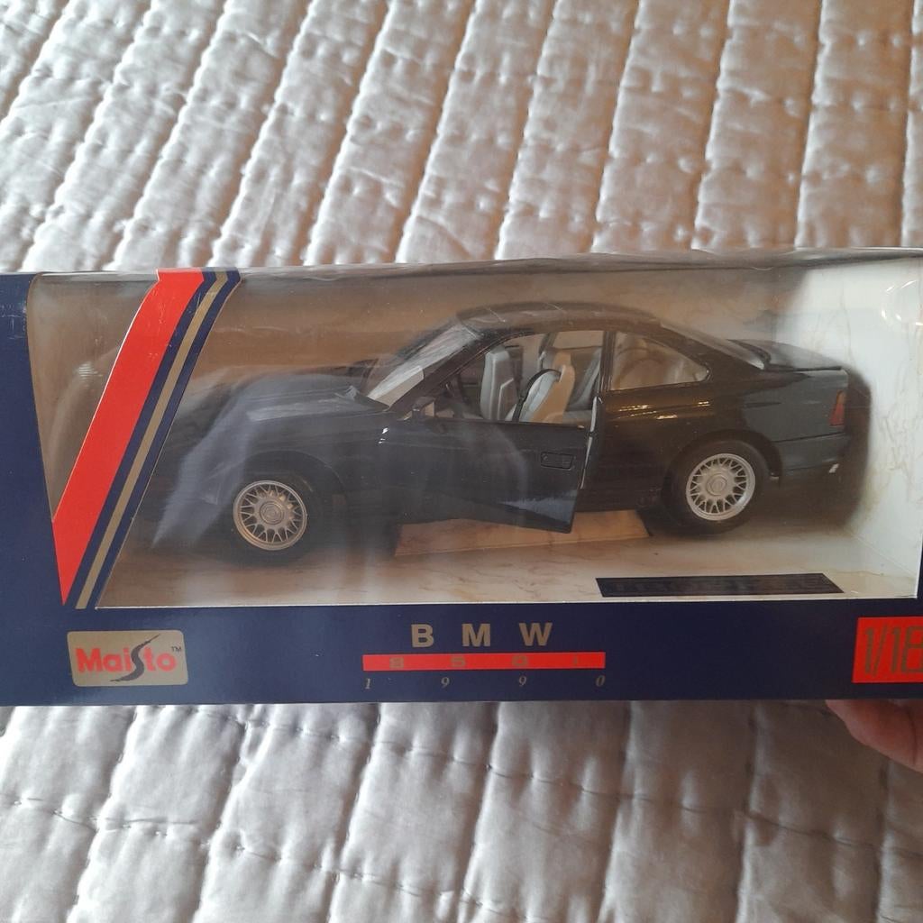 MAISTO 1/18 : BMW 850 i 1990 Coupe*MIB*, Ophalen, Nieuw, Auto, Maisto