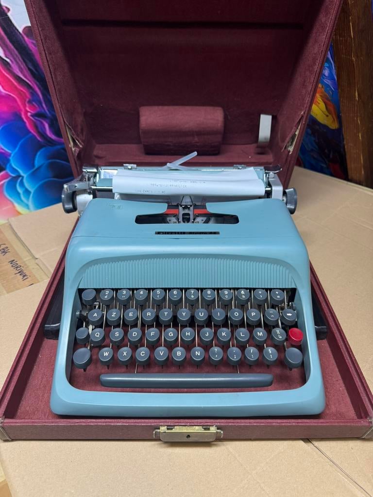 Olivetti studio 44, Enlèvement, Comme neuf