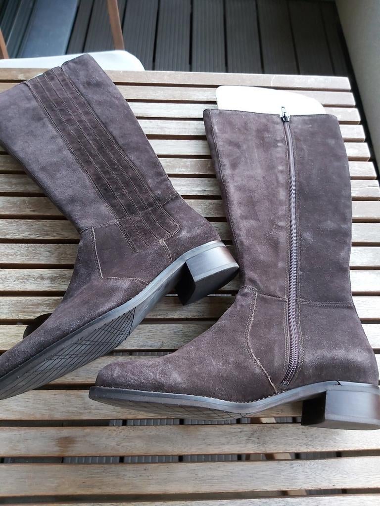 Laarzen in daim,  suède merk durea maat 37 nieuw, Vêtements | Femmes, Enlèvement, Neuf