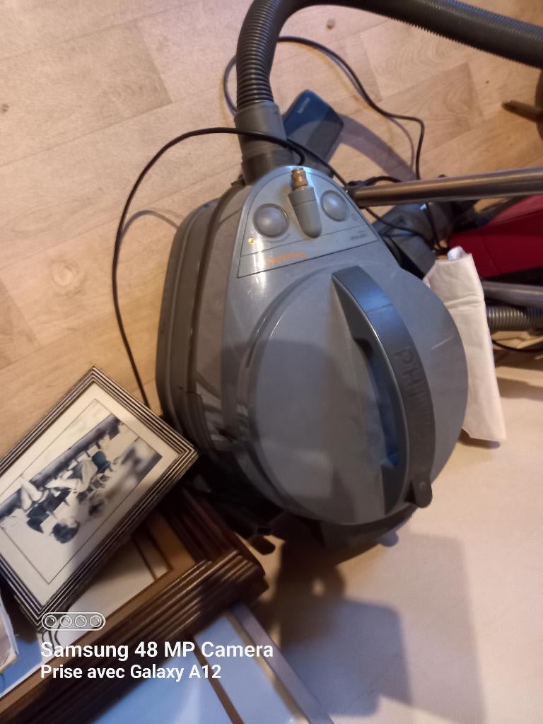 Aspirateur Philips, Electroménager, Enlèvement, Utilisé, Aspirateur
