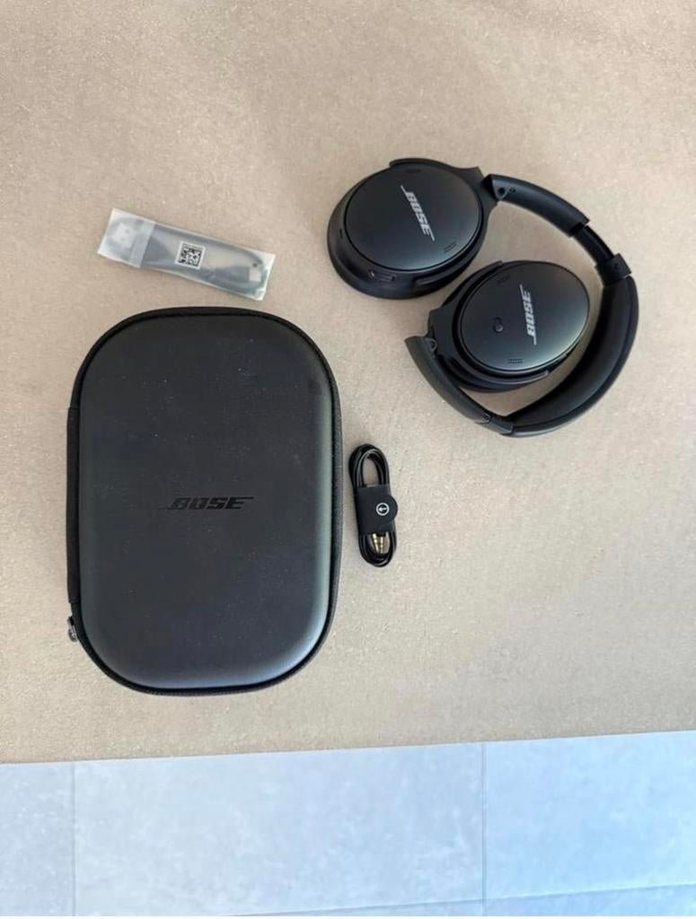 Bose QuietComfort Headphone, Audio, Tv en Foto, Hoofdtelefoons, Ophalen, Zo goed als nieuw, Over oor (circumaural), Overige merken
