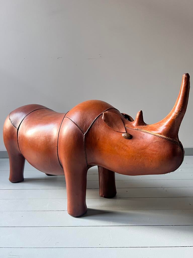 Dimitri Omersa lederen voetsteun nijlpaard (L), Ophalen