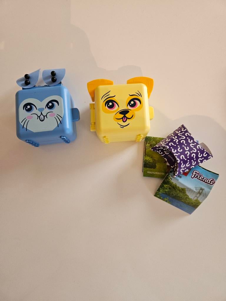 2 Lego friends dierenkubussen, Ophalen, Lego
