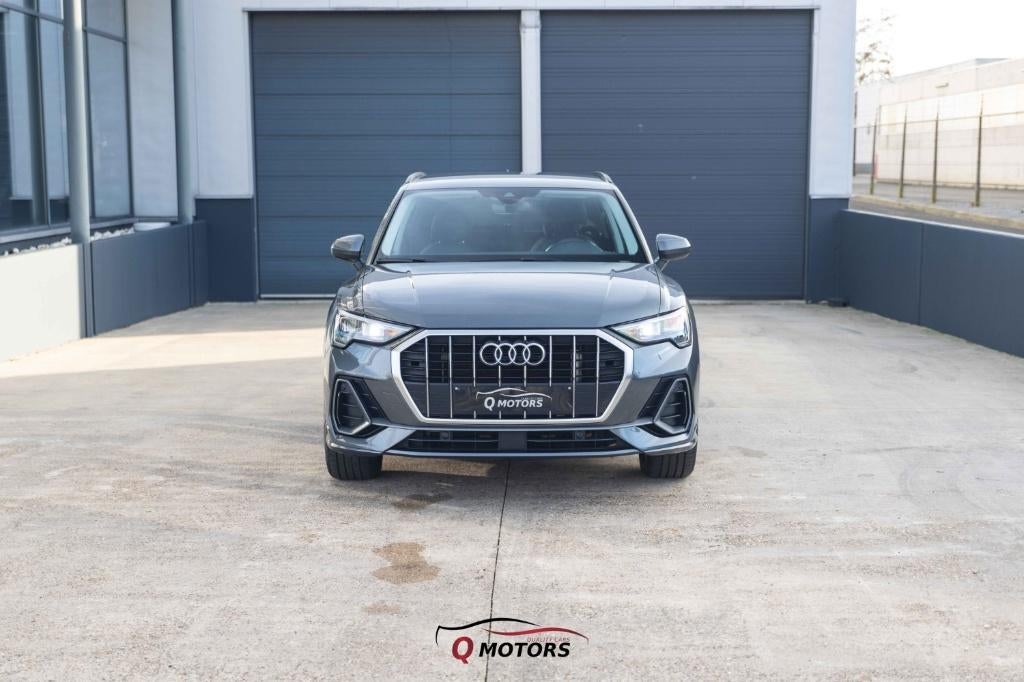 Audi Q3 Q3 45 TFSIe S tronic S line, Auto's, https://public.car-pass.be/vhr/99bac805-2590-43eb-a368-3eff60605e1f, 42 g/km, 4 cilinders
