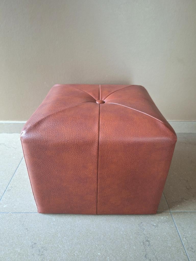 Vintage kubus voetenbank in kunstleer, Huis en Inrichting, Minder dan 50 cm, Gebruikt, Vierkant, Ophalen
