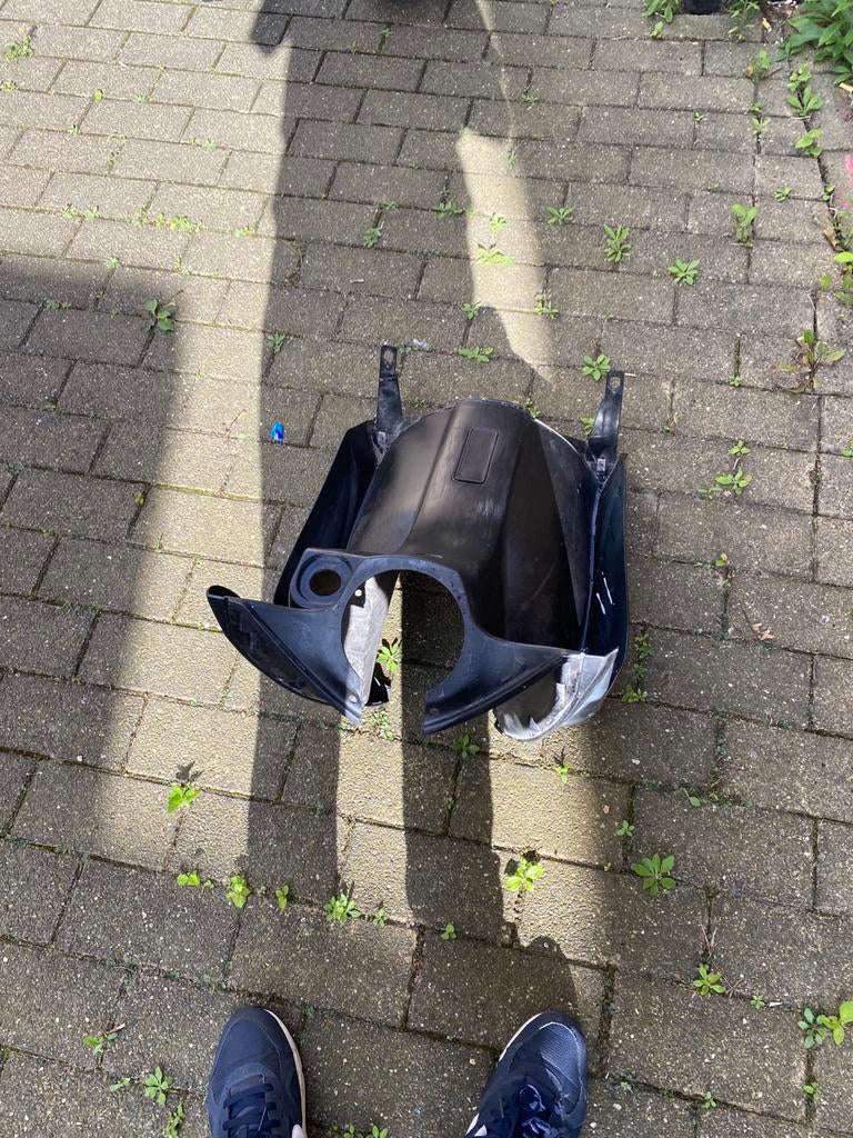 Carénage, Vélos & Vélomoteurs, Pièces de cyclomoteur | Scooters, Enlèvement, Comme neuf, Kymco