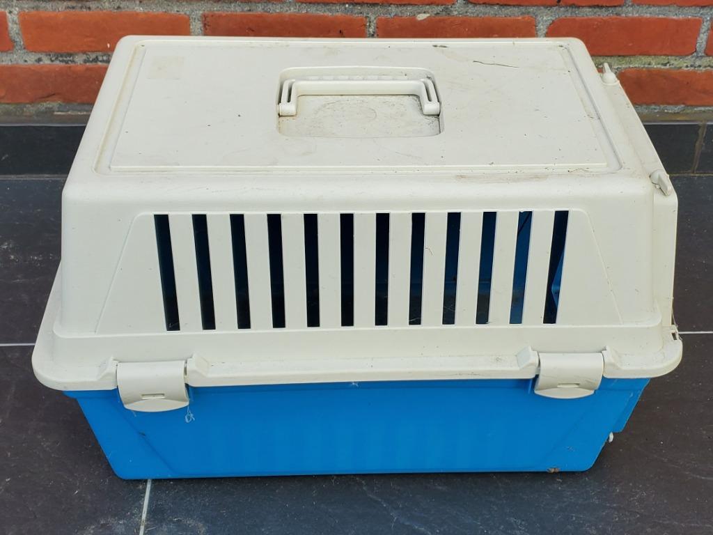 Bac à litière 10 euros, Enlèvement, Comme neuf, Fermé