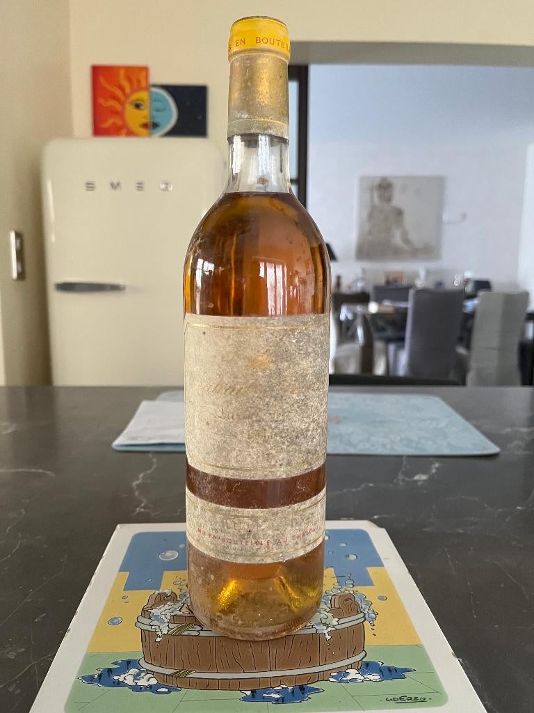 Château Yquem, Collections, Enlèvement ou Envoi, Pleine, Comme neuf, Vin blanc