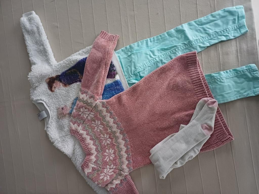 Pakketje meisjes kledij maatje 98/104, Kinderen en Baby's, Ophalen of Verzenden, Zo goed als nieuw