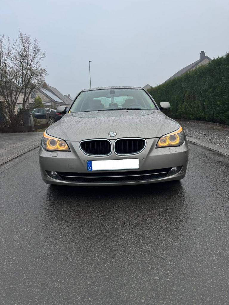 BMW serie 5, Auto's, Bedrijf, 5 deurs, Zilver of Grijs, Te koop