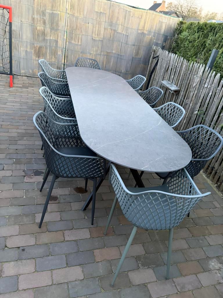 Set de jardin comprenant 10 chaises, Jardin & Terrasse, Ensembles de jardin, Comme neuf, Salons de jardin, Enlèvement