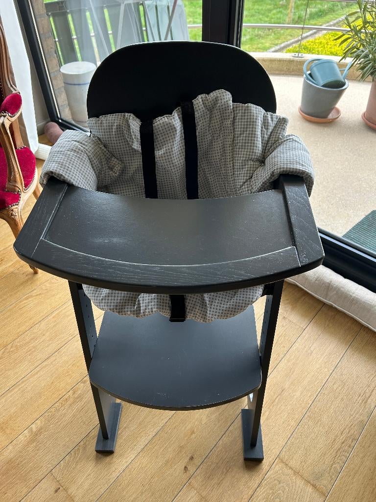 chaise haute en bois -  bon état, Enfants & Bébés, Enlèvement, Utilisé, Chaise de table, Ceinture(s)