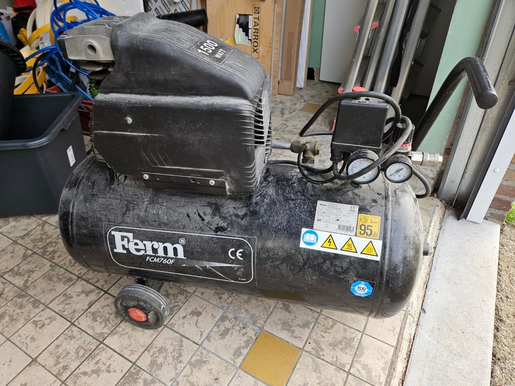 Compressor merk ferm, Doe-het-zelf en Bouw, Ophalen of Verzenden