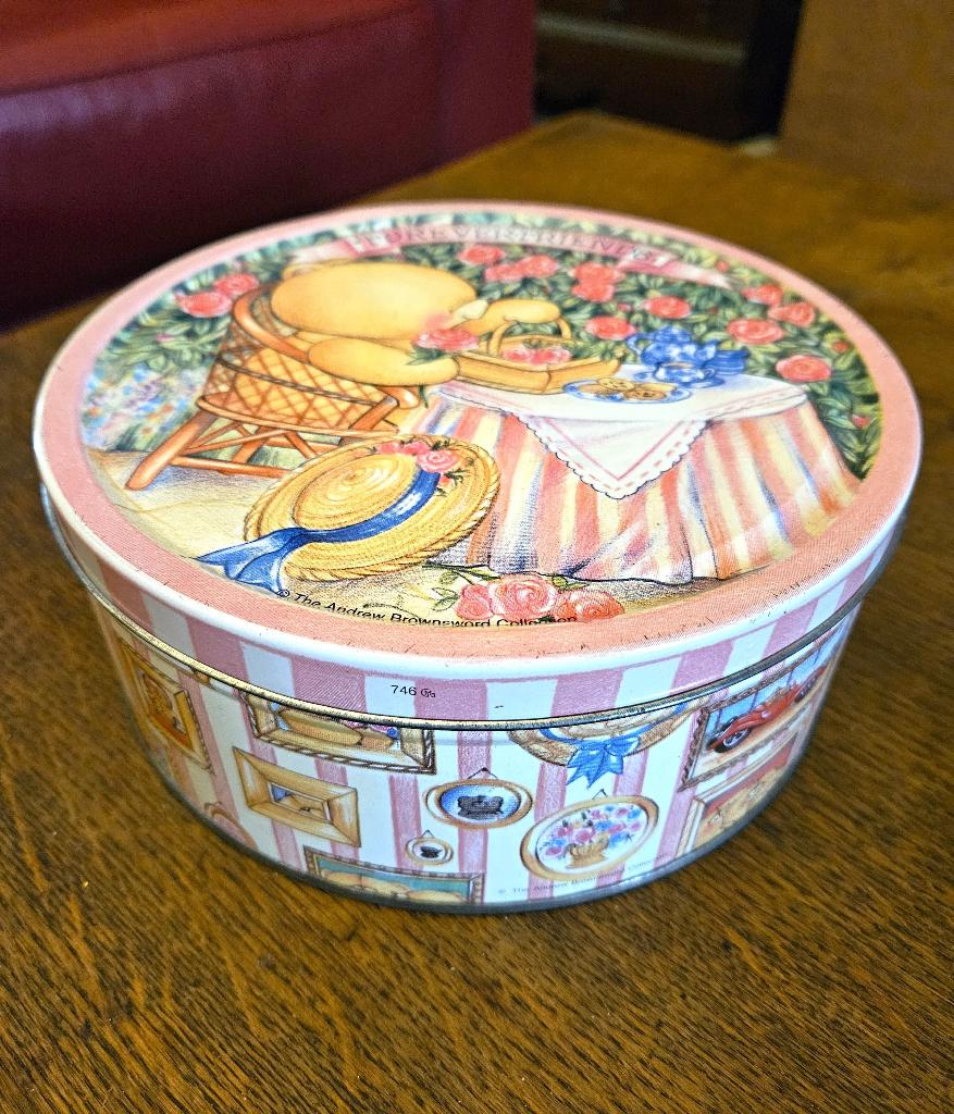 Forever Friends. 1999 Andrew Brownsword collectie., Verzamelen, Blikken, Ophalen, Zo goed als nieuw, Koek(jes), Overige merken