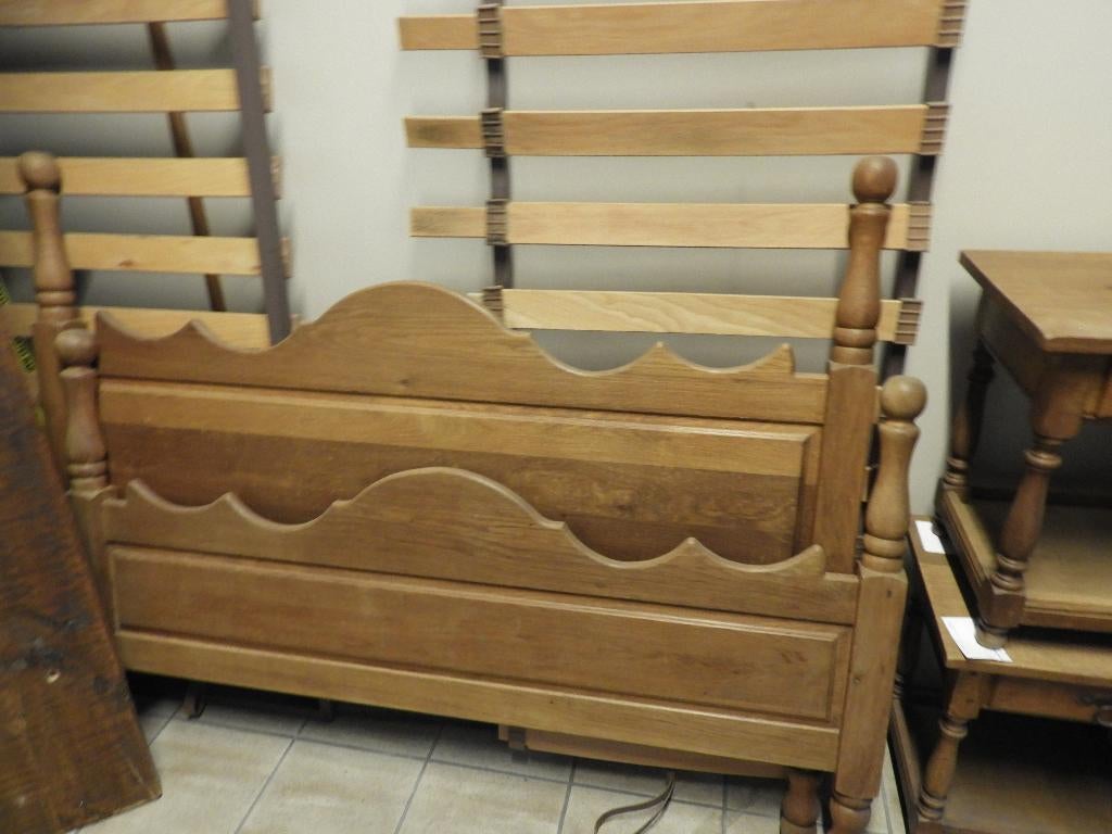 Lit +table nuit, Suédeois, Enlèvement, Réglable, Bois