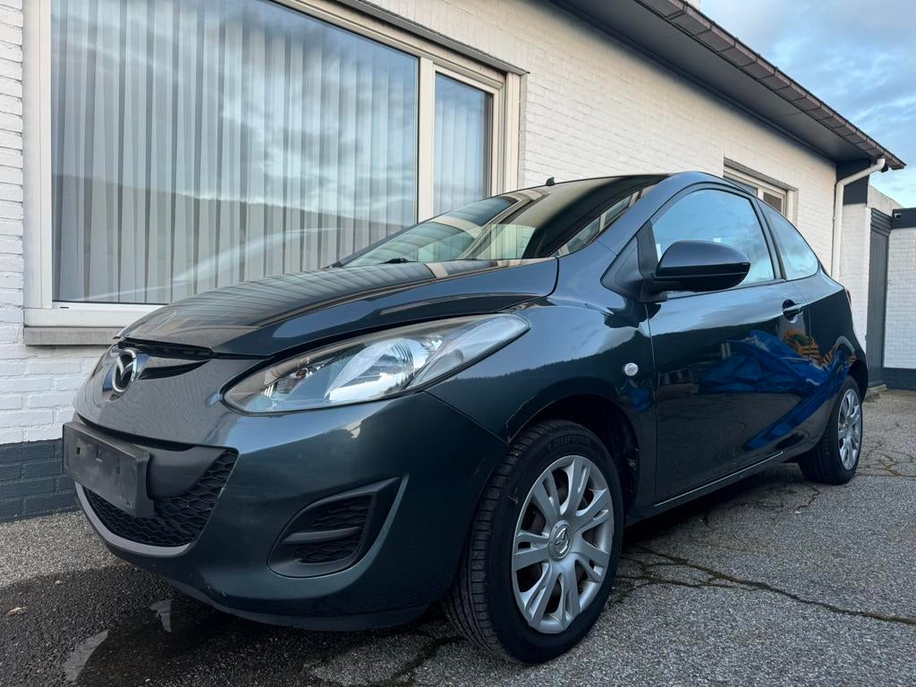 Mazda 2 1.3 Benzine – Betrouwbaar & Ideale Beginnersauto, Auto's, Mazda, Handgeschakeld, Particulier, Zilver of Grijs, Te koop