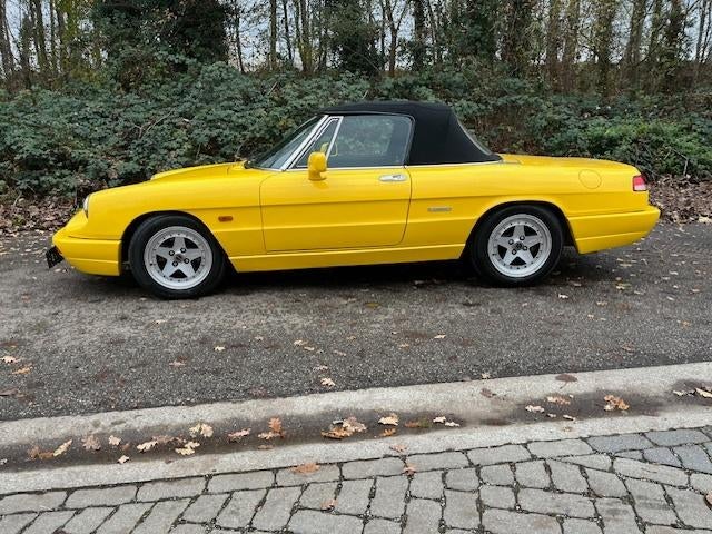 Alfa Spider 4 oldtimer uitstekende staat, Auto's, Achterwielaandrijving, Zwart, Overige kleuren, Cabriolet