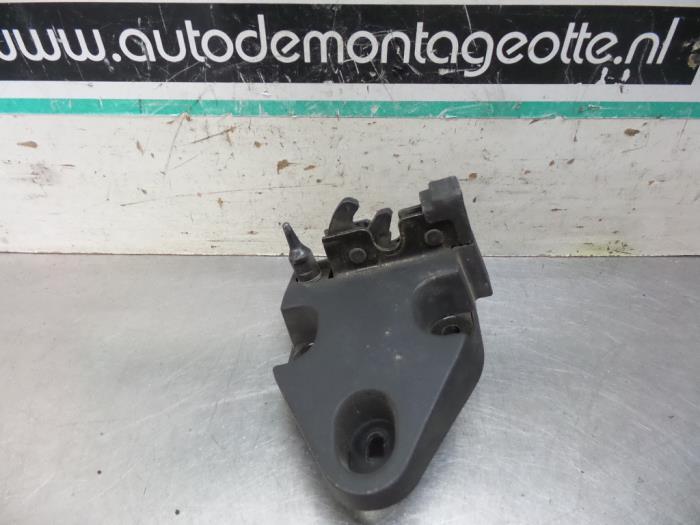 Slotmechaniek achterdeur Bus-Bestel van een Opel Vivaro (Viv, Gebruikt, -, -, Opel