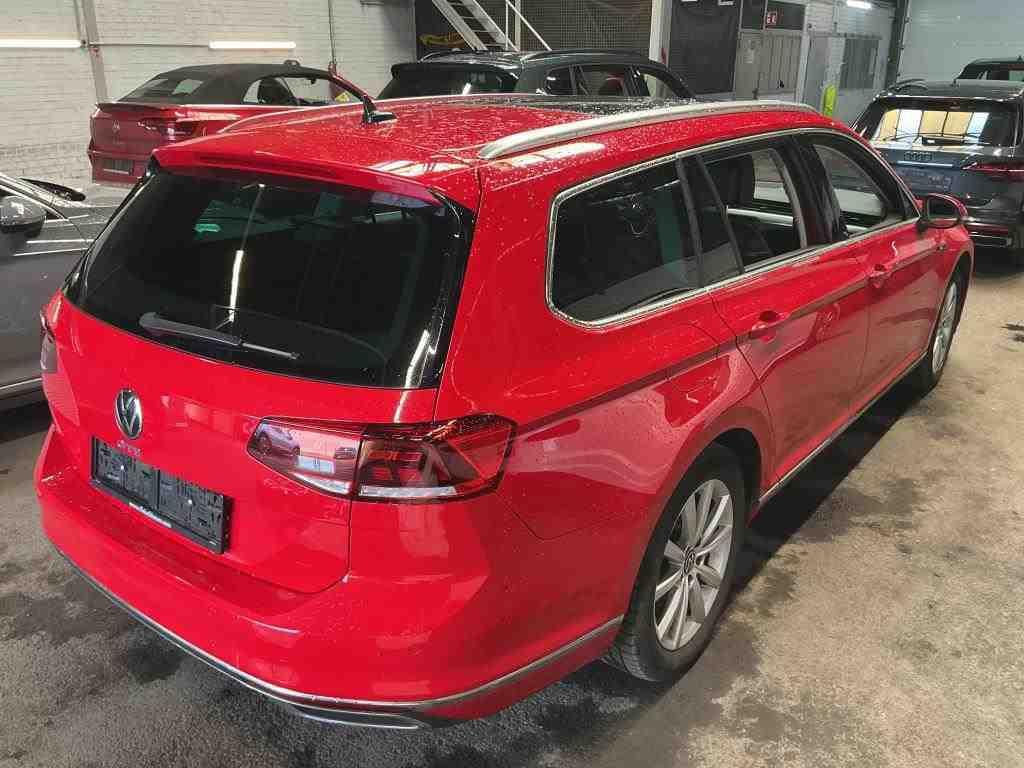 Volkswagen Passat Variant GTE 1.4 TSI PHEV 218PK Automaat 20, Auto's, Automaat, Gebruikt, Bedrijf, Break