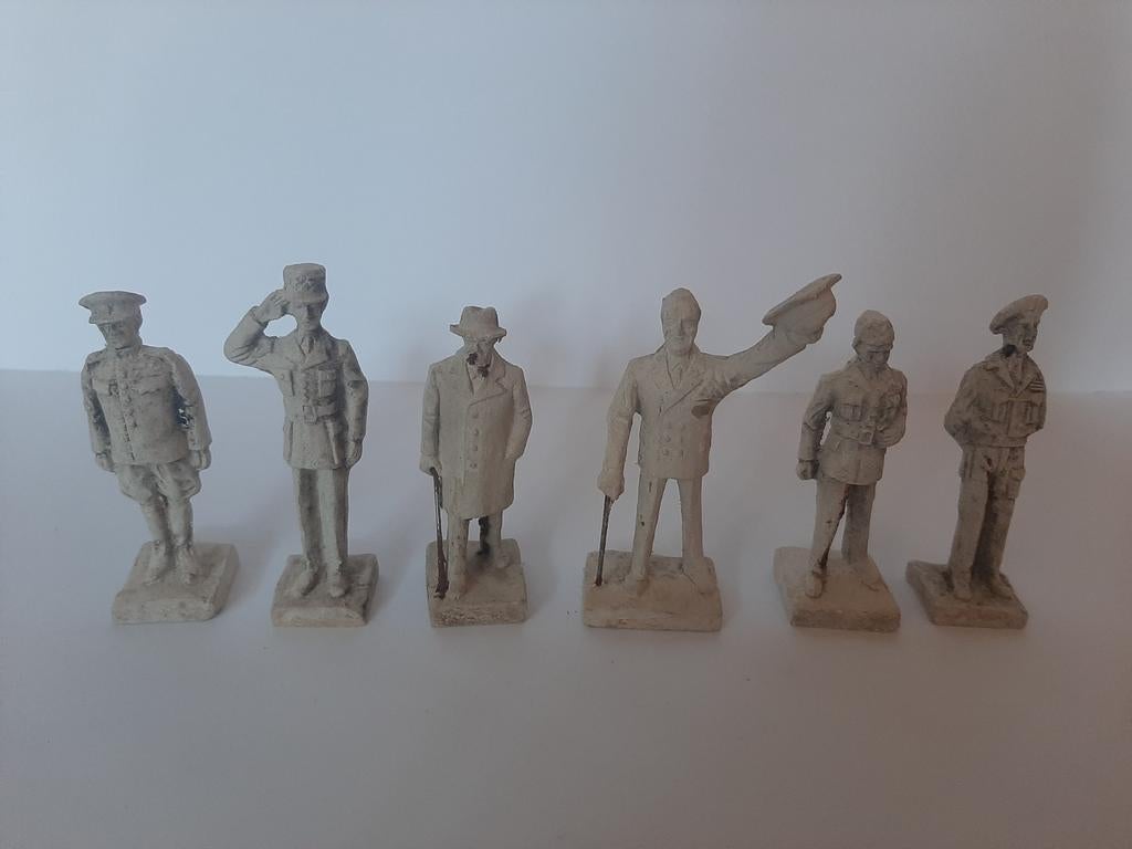 6 figuren Durso, Collections, Enlèvement ou Envoi