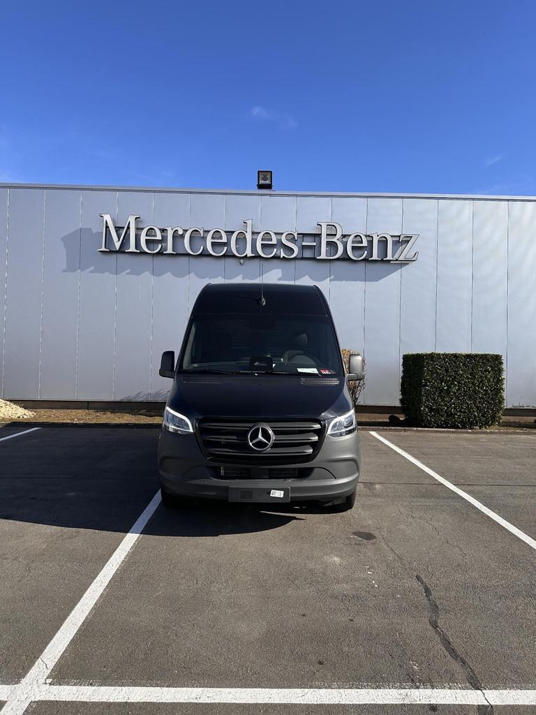 Mercedes-Benz Sprinter Sprinter 319 CDI Panel Van L2 RWD SEL, Auto's, Bestelwagens en Lichte vracht, 4 deurs, 4 cilinders, 2000 kg