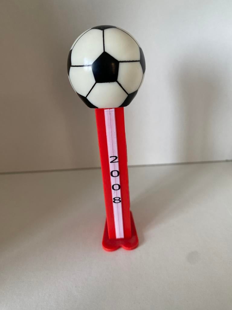 Pez voetbal 2008, Verzamelen, Ophalen of Verzenden, Zo goed als nieuw