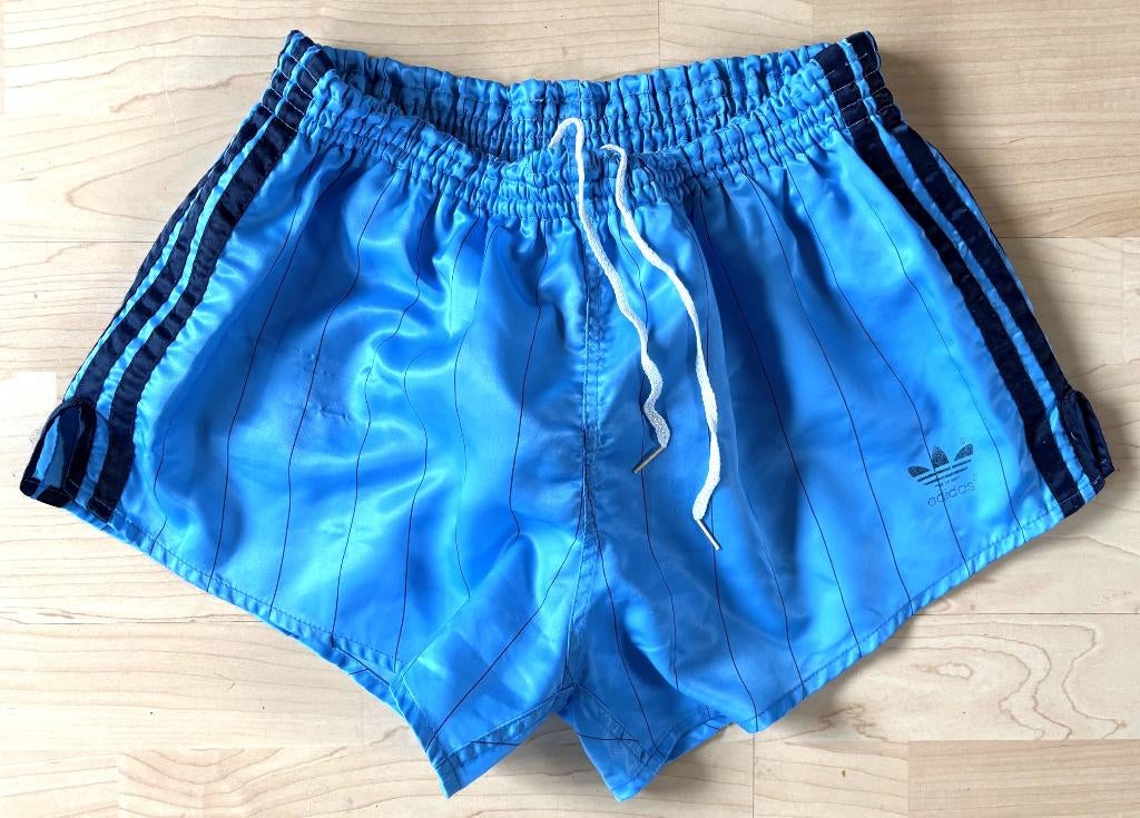 Adidas vintage glanzende sportbroek maat 6, Maat 52/54 (L), Blauw, Ophalen of Verzenden, Adidas