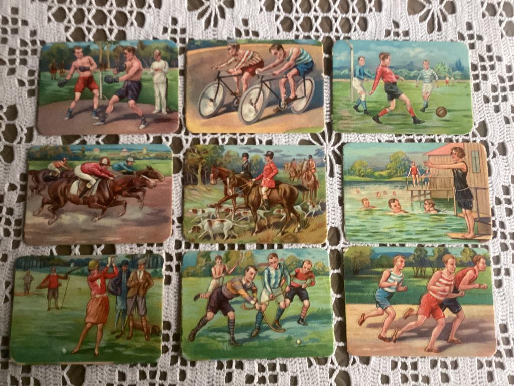 9 zeer oude prenten chromos SPORT CORSETTEN CEINTUREN D.W., Verzamelen, Ophalen of Verzenden, Gebruikt