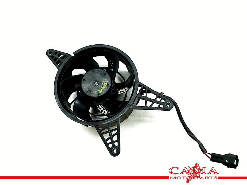 VENTILATOR BMW G 310 R 2017-2019 (G310R K03) (17428555494), Dhr. S. di Majo, Gebruikt, Info@cama-motorparts.nl, P.J. Troelstraweg 8 8
3144 CX  MAASSLUIS, NL