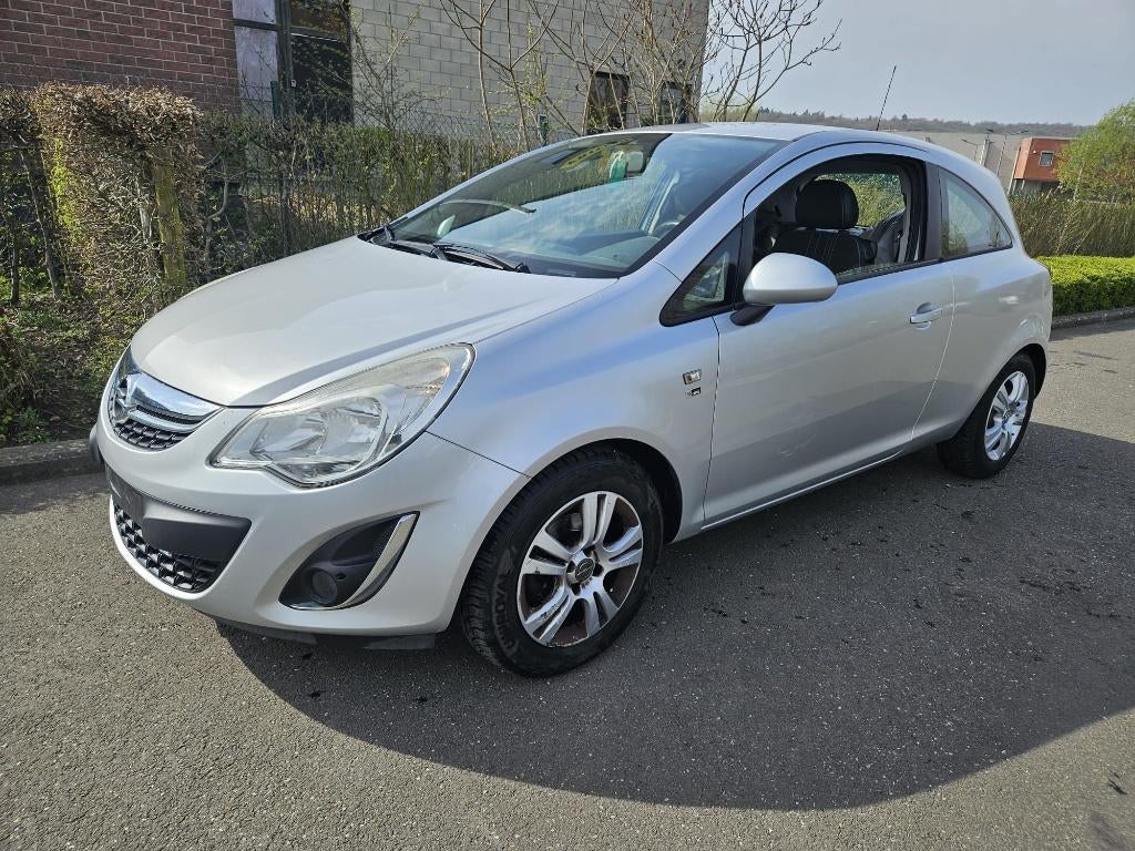Opel Corsa 1.2i CT OK + CAR PASS CARNET COMPLET, Euro 5, Stof, 63 kW, 4 cilinders