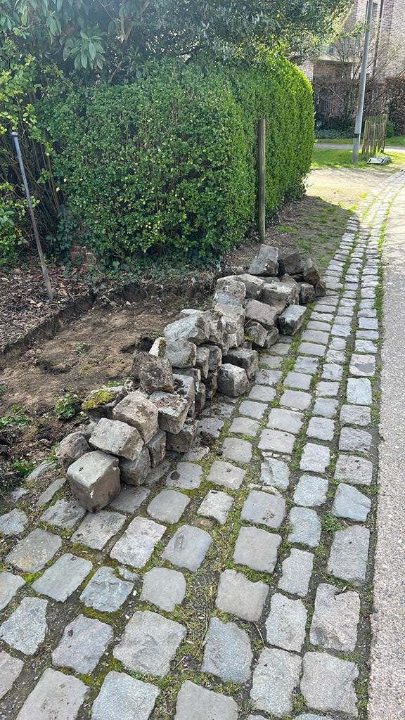 Kasseien, Tuin en Terras, Ophalen, Zo goed als nieuw