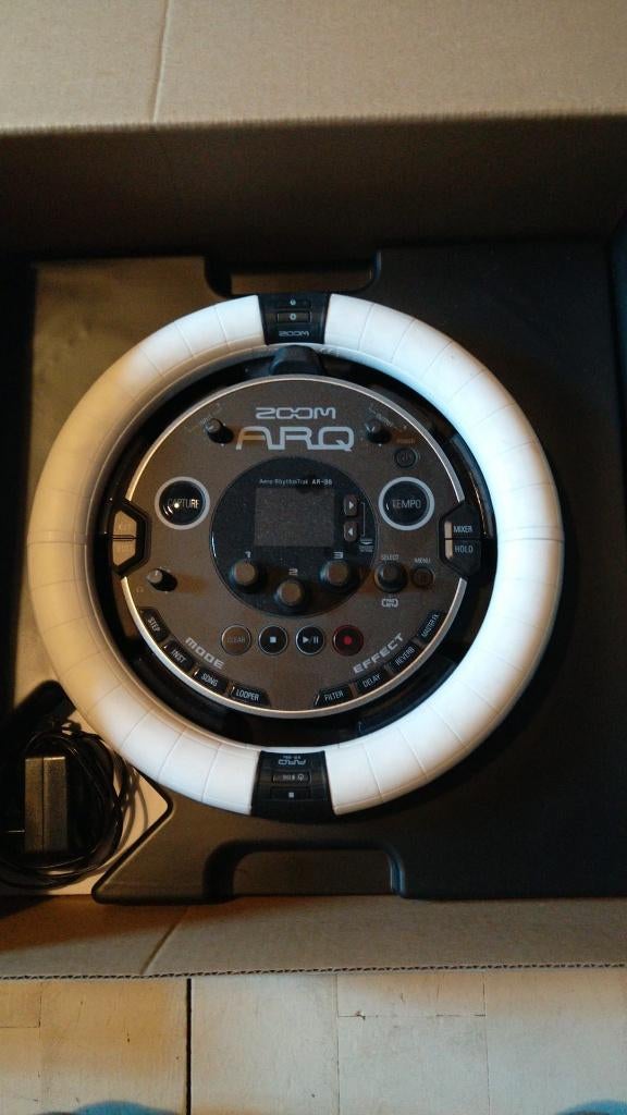 Verschillende dj/producer materiaal wegens stopzetting, Enlèvement, Utilisé, Autres marques