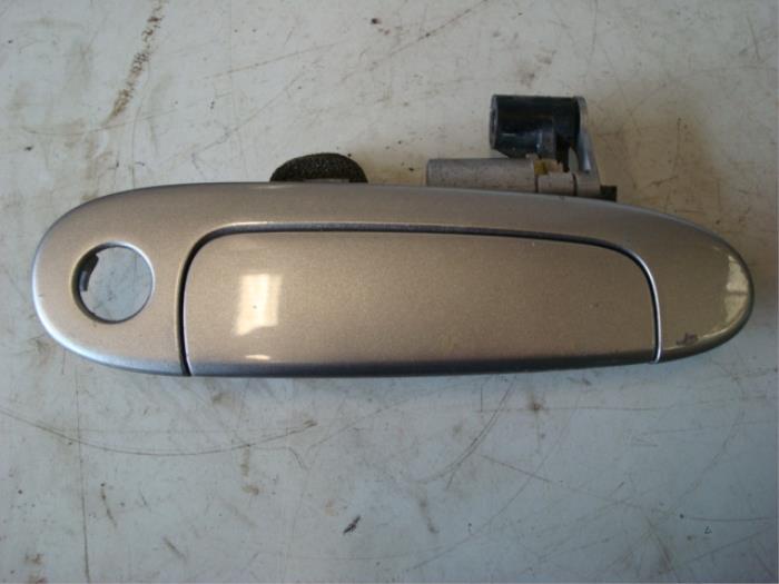 Poignée portière 2portes droite d'un Toyota Yaris, -, 3 mois de garantie, Toyota, Utilisé