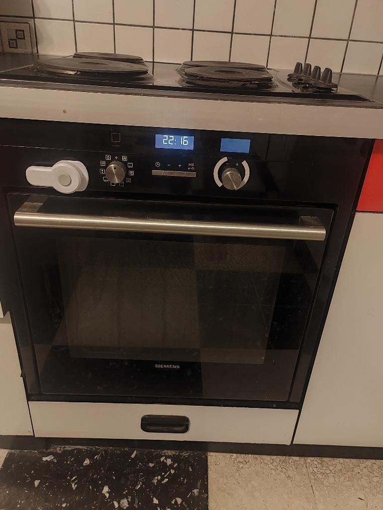 Four Siemens encastrable, Encastré, Enlèvement, Utilisé, Air chaud