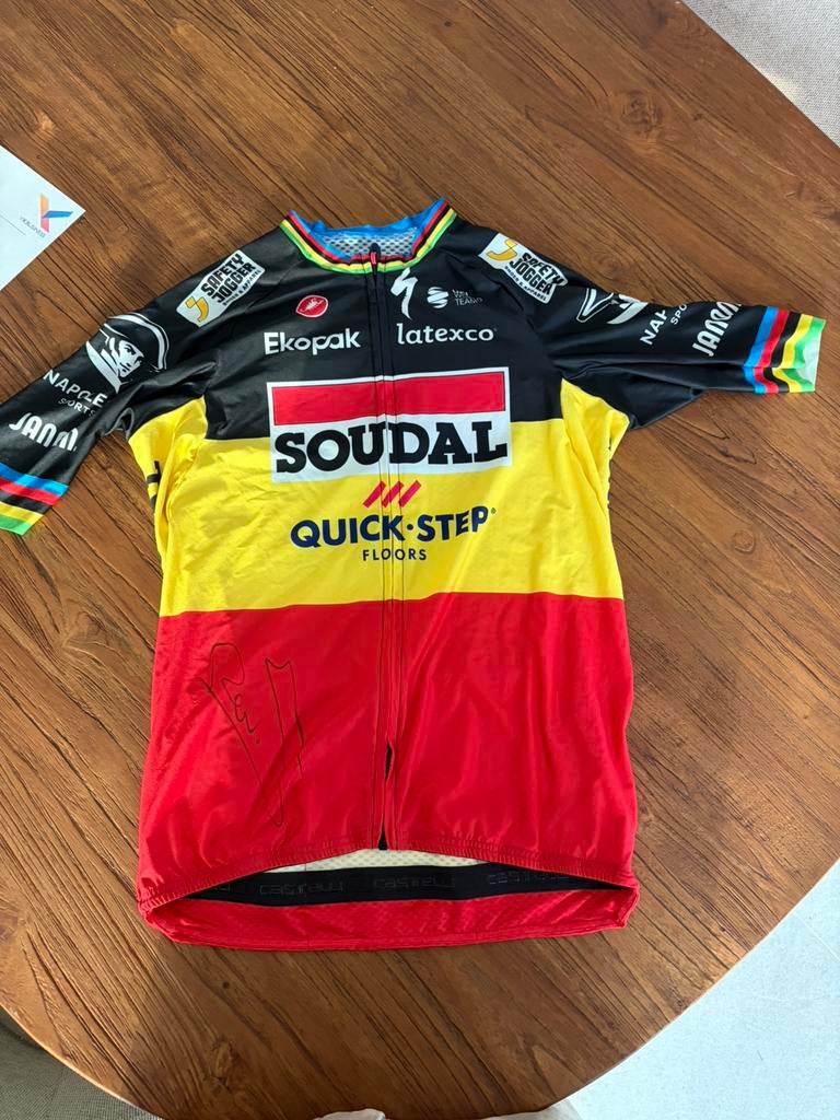 Wk wielertuitje gesigneerd door Remco Evenepoel, Fietsen en Brommers, Ophalen, Zo goed als nieuw, L