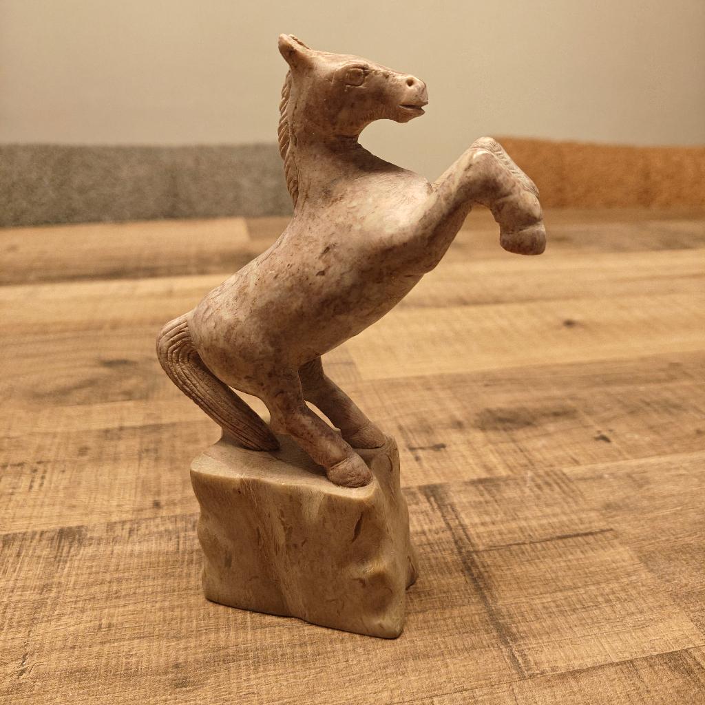 Figurine de cheval en marbre, Enlèvement, Comme neuf, Animal