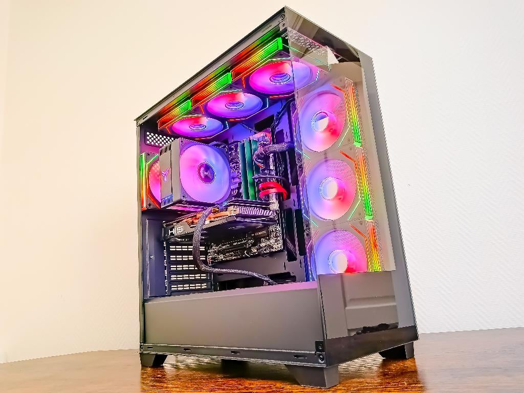 Ultieme i7 RGB Gaming pc!! Nieuw incl Garantie!, Computers en Software, Desktop Pc's, Nieuw, 4 Ghz of meer, HDD, SSD, 16 GB, Met videokaart