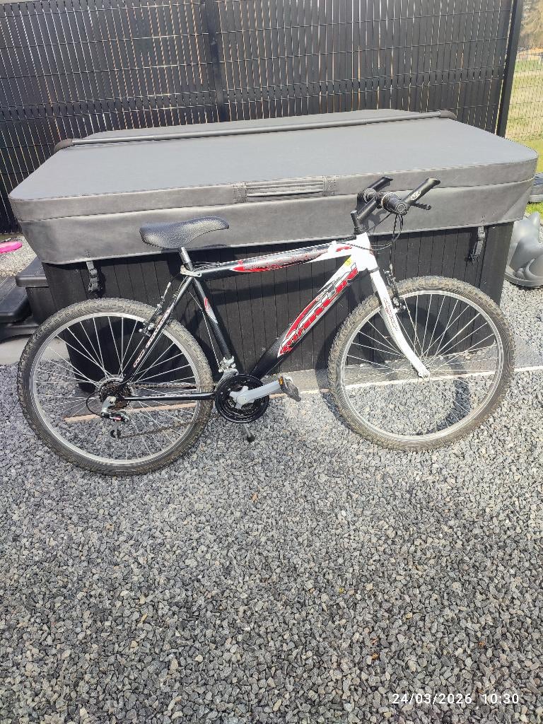 Vélo marque marlin 26 pouces dérailleur Shimano, Enlèvement