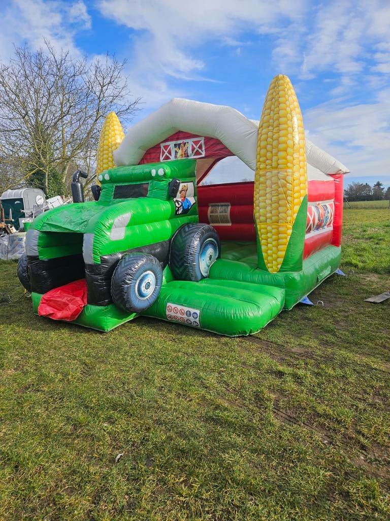 Châteaux gonflables à louer