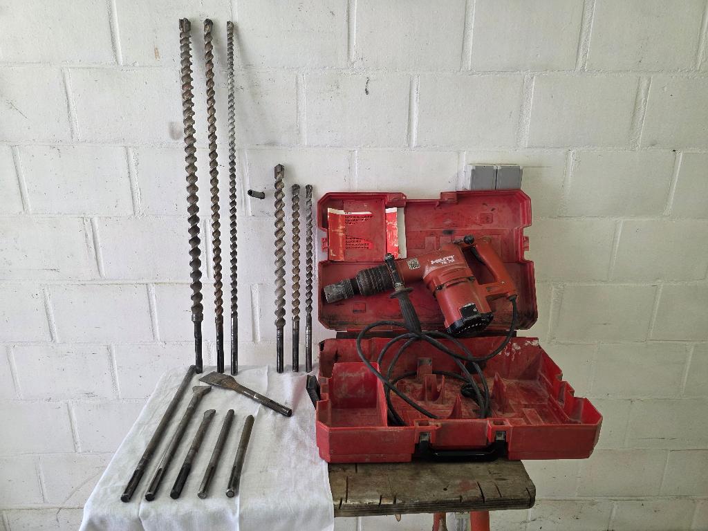 foreuse hilti te 72 en parfait état, Enlèvement, Utilisé, Marteau perforateur et/ou Marteau piqueur