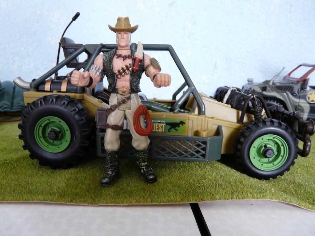 aantal actiefiguren met voertuigen, heli, jeeps , parachute., Ophalen, Gebruikt